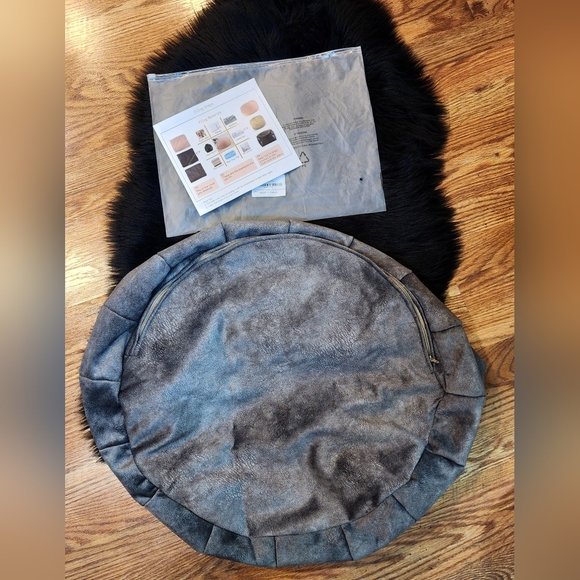 Gray Unstuffed Ottoman (Cover) - Picture 6 of 11